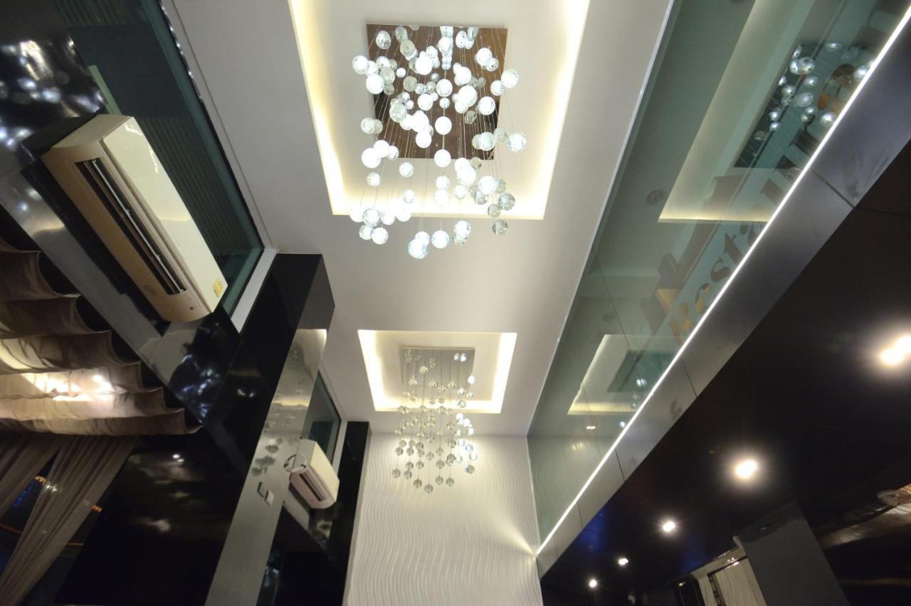 De Lux Bangkok Hotel Екстер'єр фото